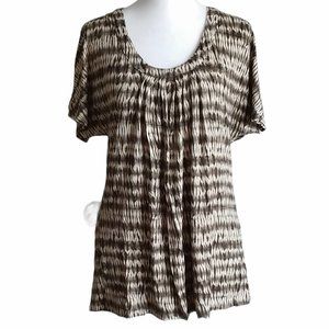 Willi Smith soft stretchy brown cream viscose spandex top scoop neck size M